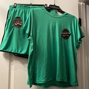 Green and white Sleeveless 2-piece set great for lounging or workout.